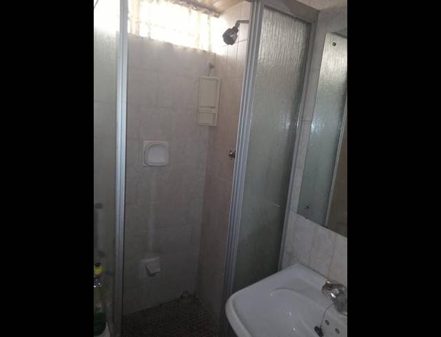1 bed property to rent in MONDEOR